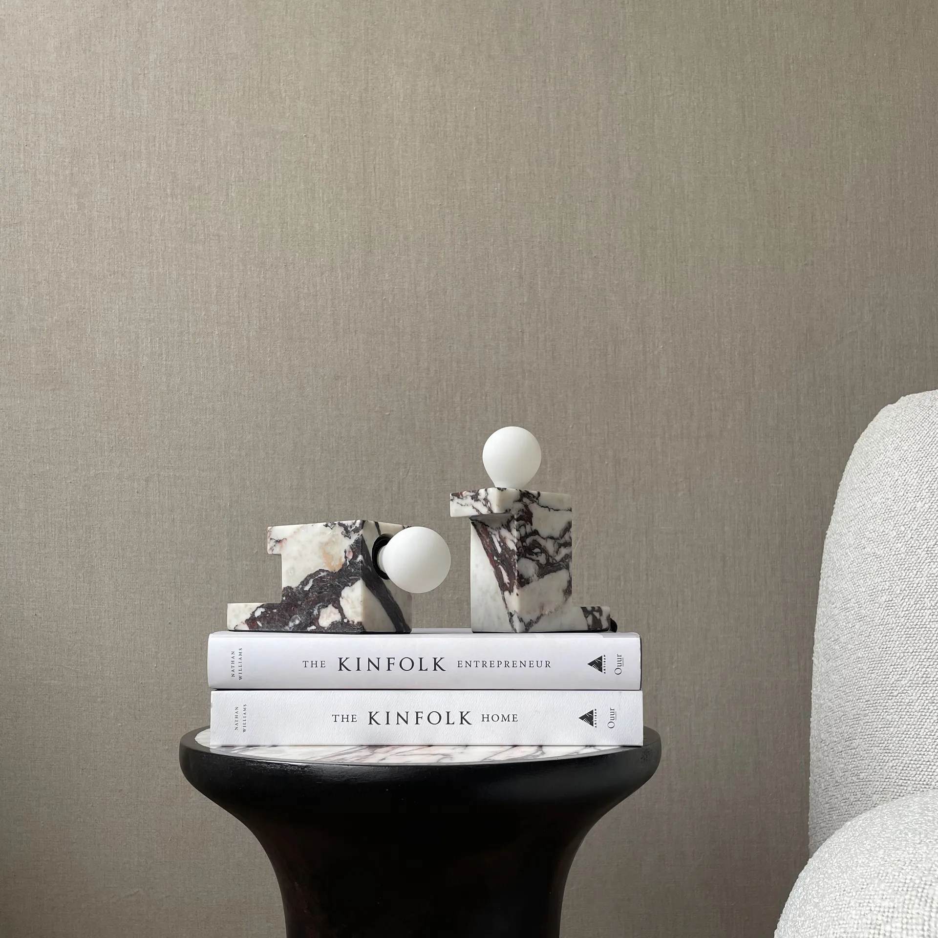 Brett lav lampe 8 x 14 cm, Calacatta 101 Copenhagen