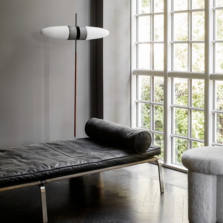 Bull gulvlampe 140 cm, Oksidert 101 Copenhagen
