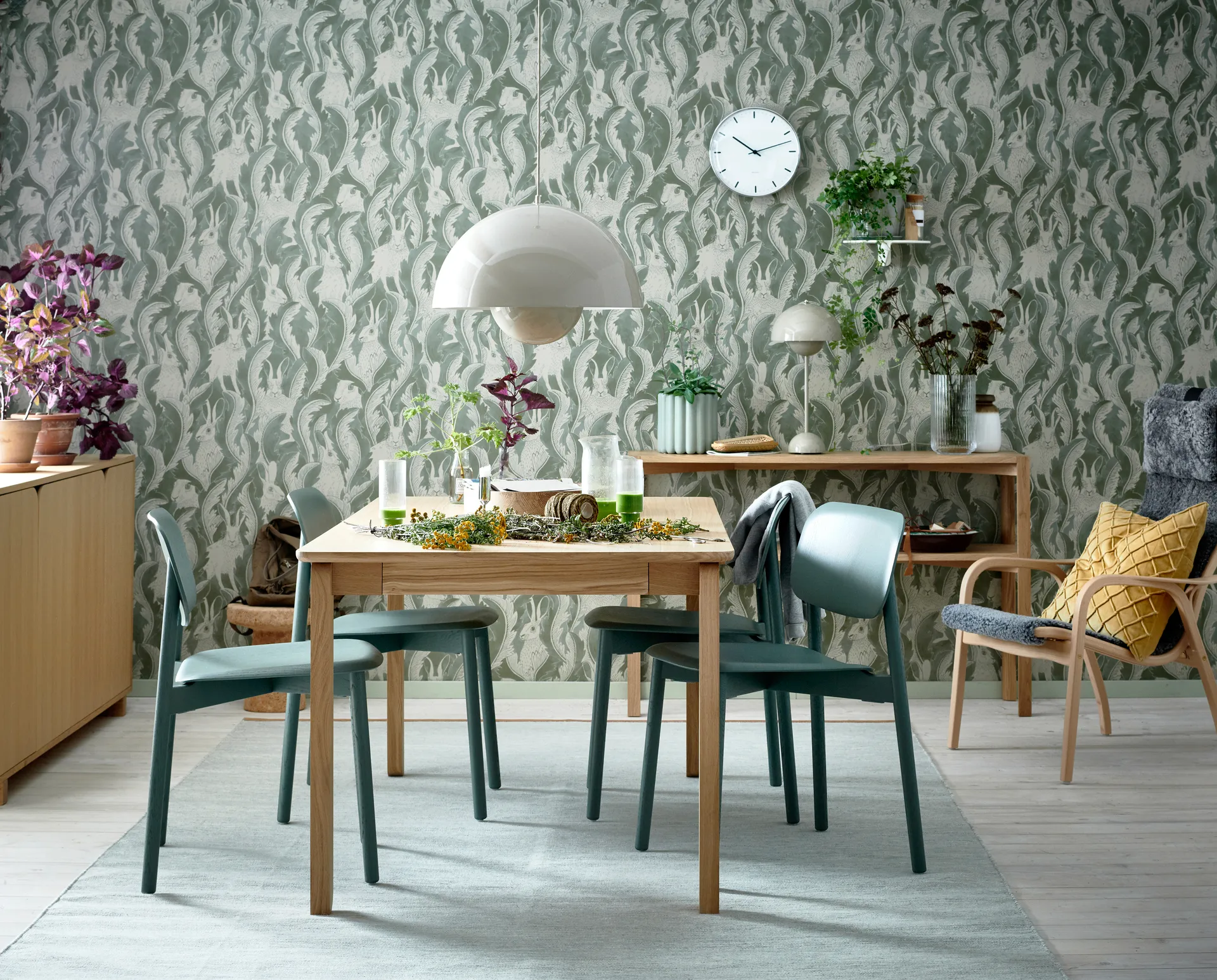 Alfred spisebord 90x160 cm, Hvitpigmentert eik 1898