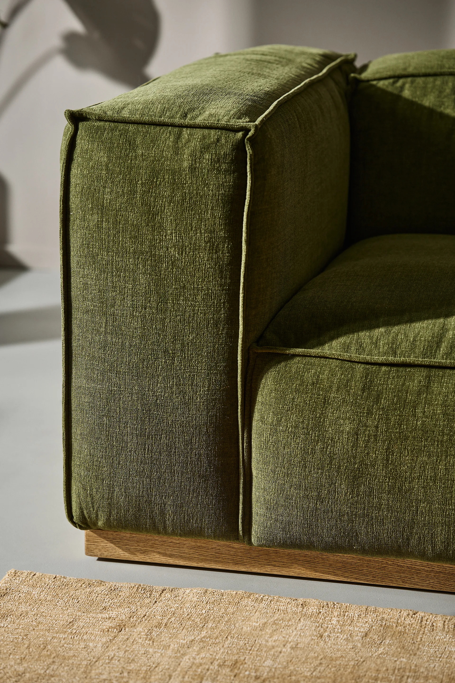 Bergsdal sofa, Luisa green 3975-Eikebeiset ask, 3-seters 1898