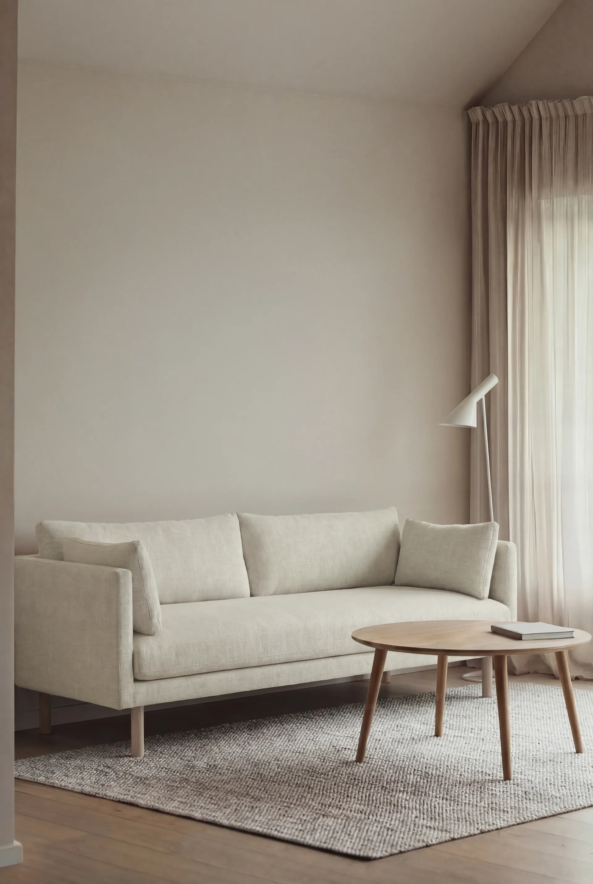 Linnevik sofa, Oslo Nature 1540-hvitoljet eik, 3-seters 1898