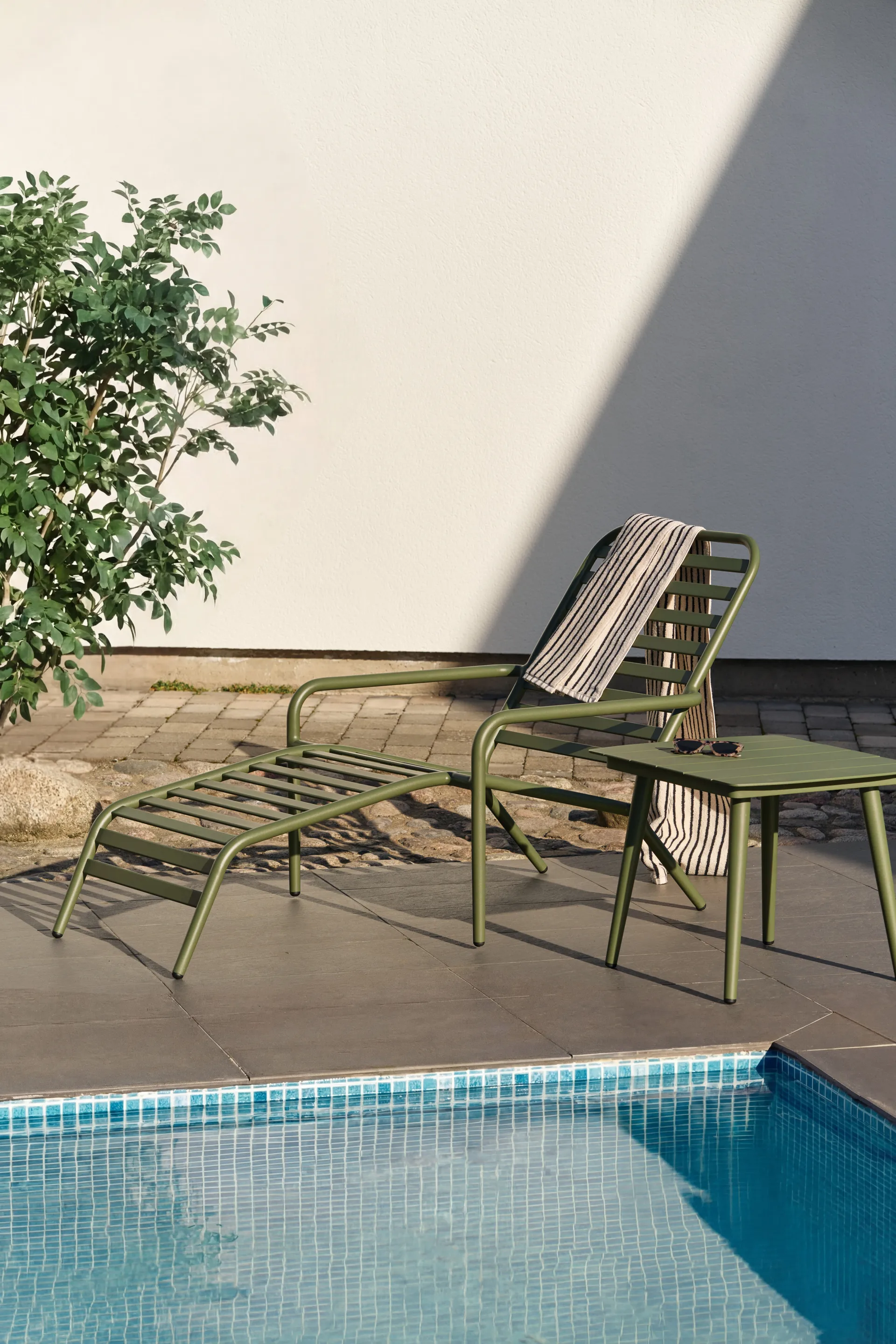 Marsala sidebord, Moss green, 55x50 cm 1898