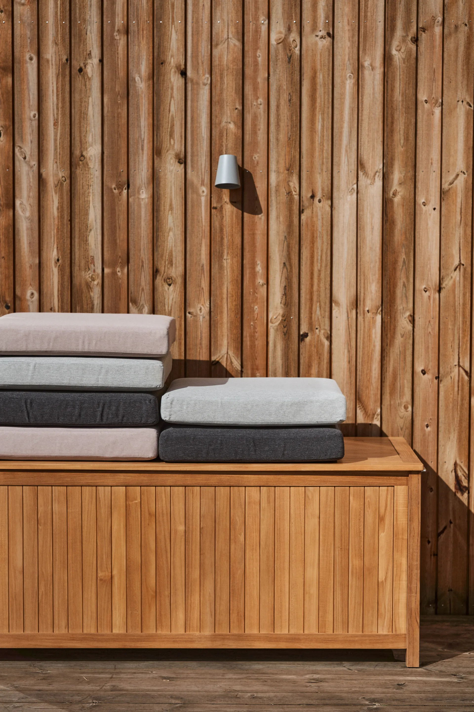 Nydala sittepute 40,6 x 45 cm, Mørkegrå 1898