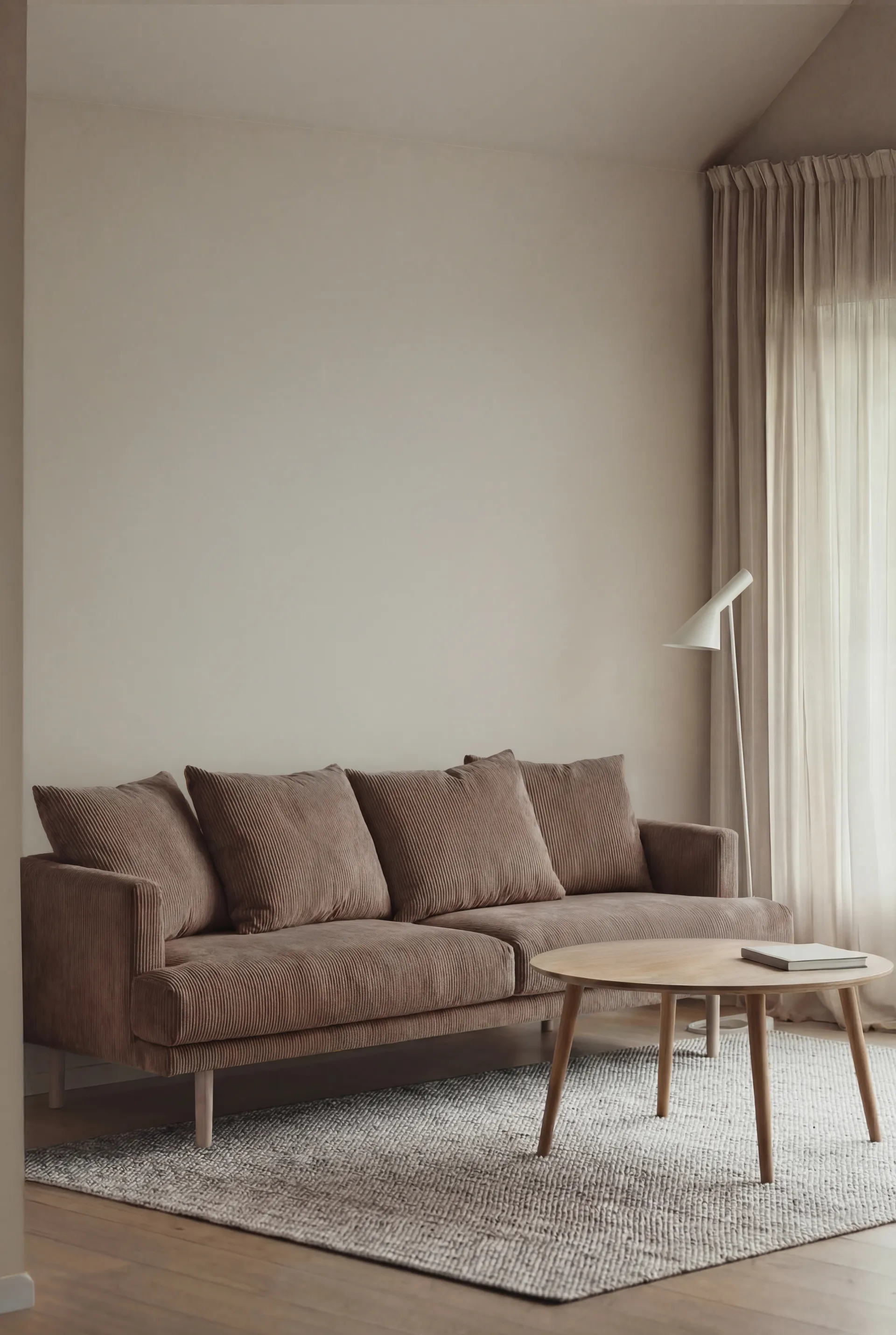 Sjövik sofa, Jump Brown 1955-hvitoljet eik, 3-seters 1898