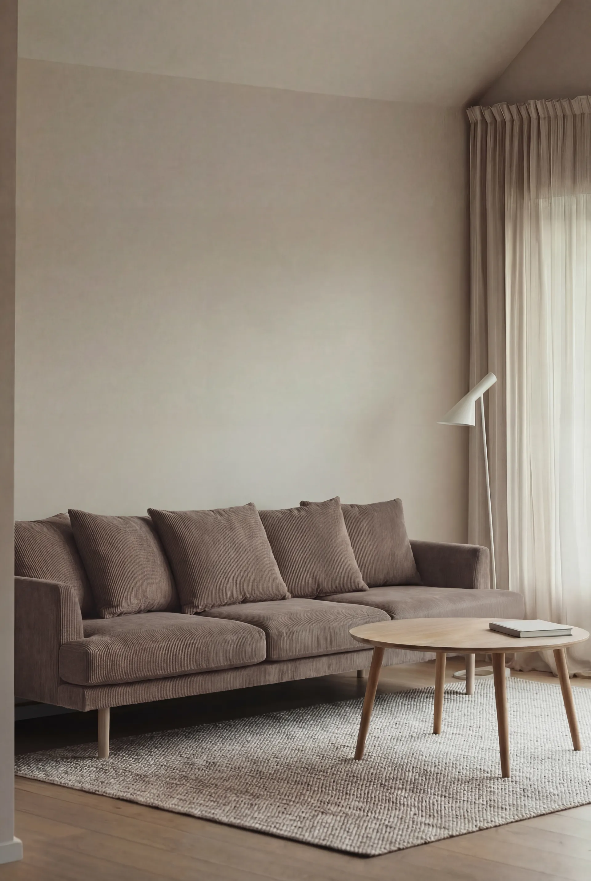 Sjövik sofa, Jump Brown 1955-hvitoljet eik, 3,5-seters 1898