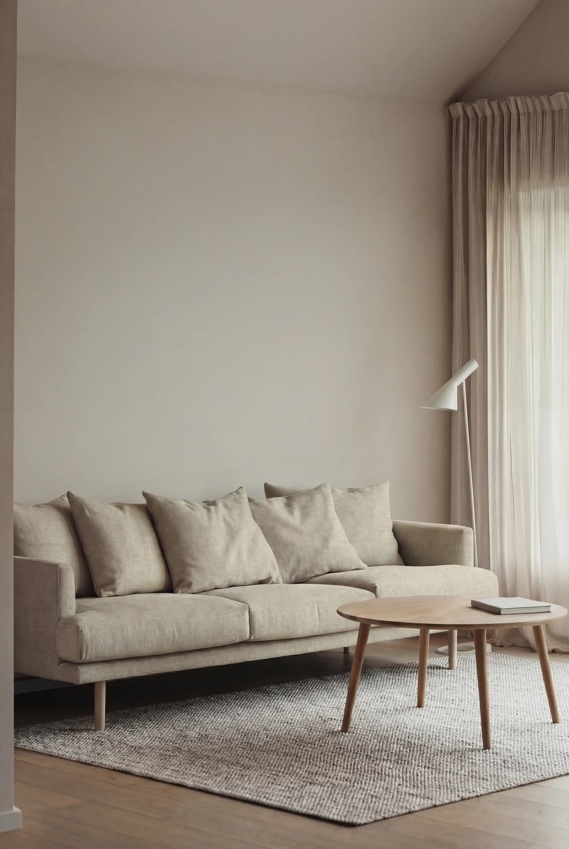 Sjövik sofa, Luiza Beige 3981-hvitoljet eik, 3,5-seters 1898