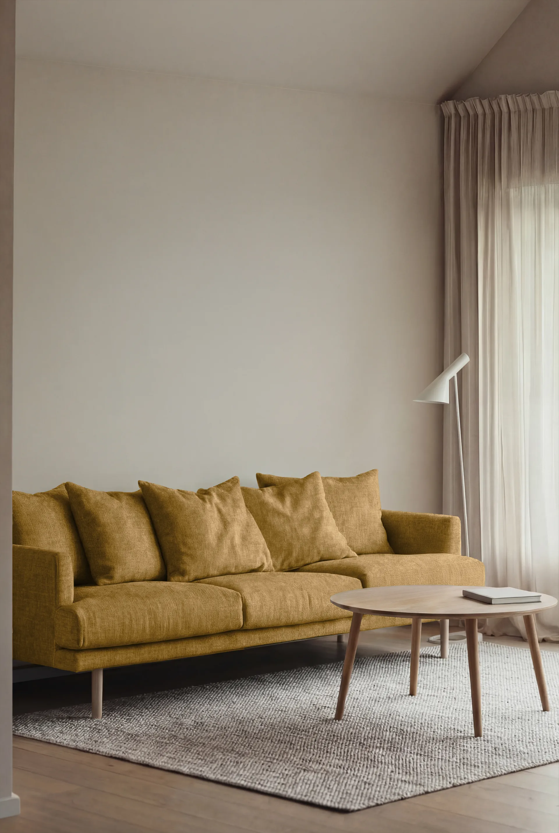 Sjövik sofa, Luiza Mustard 3972-hvitoljet eik, 3,5-seters 1898