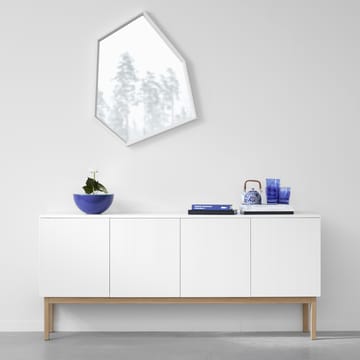 Beam sideboard - Hvitlakkert, stativ i oljet eik - A2