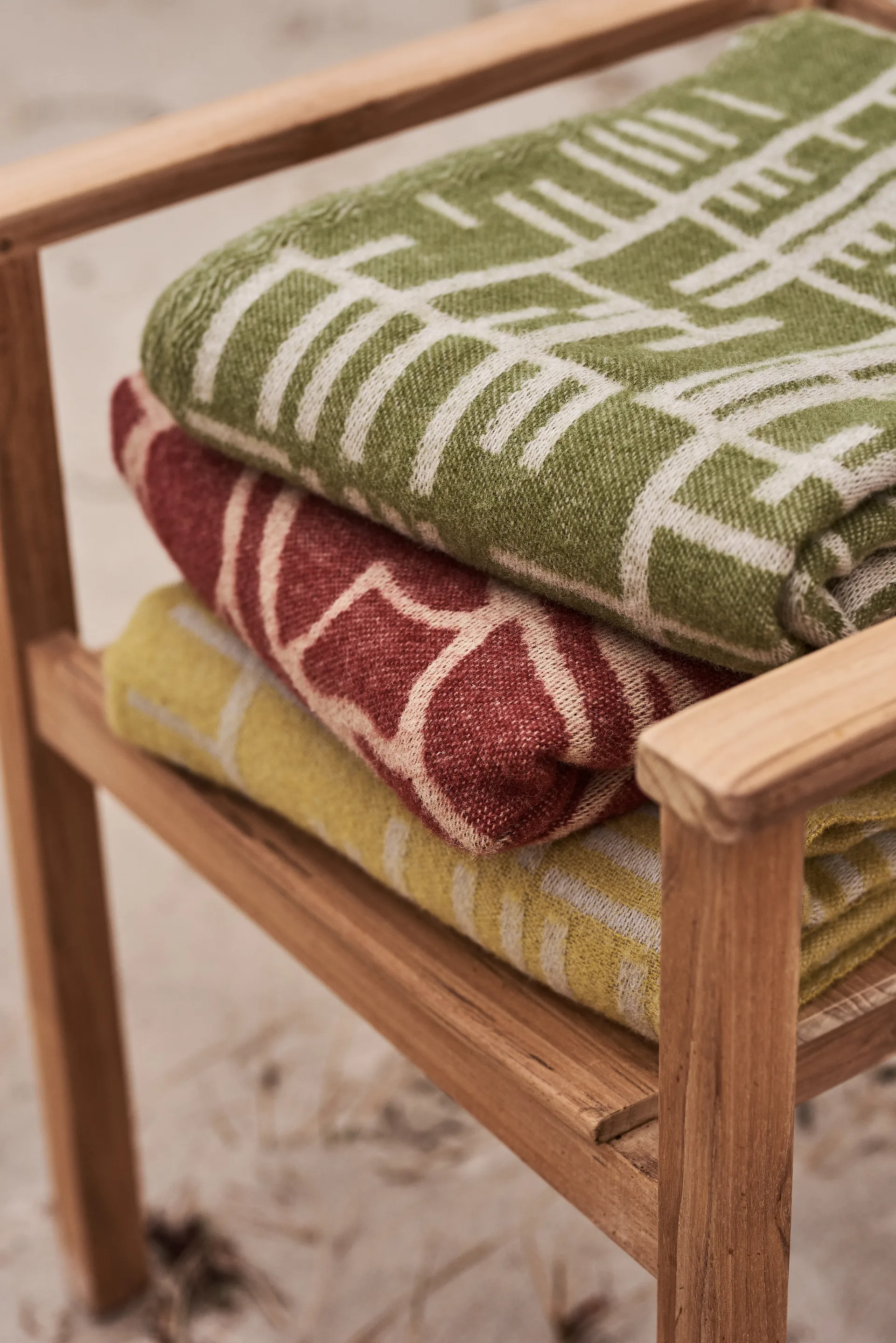 Pickepin pledd 130x170 cm, Mosegrønn-beige Almedahls