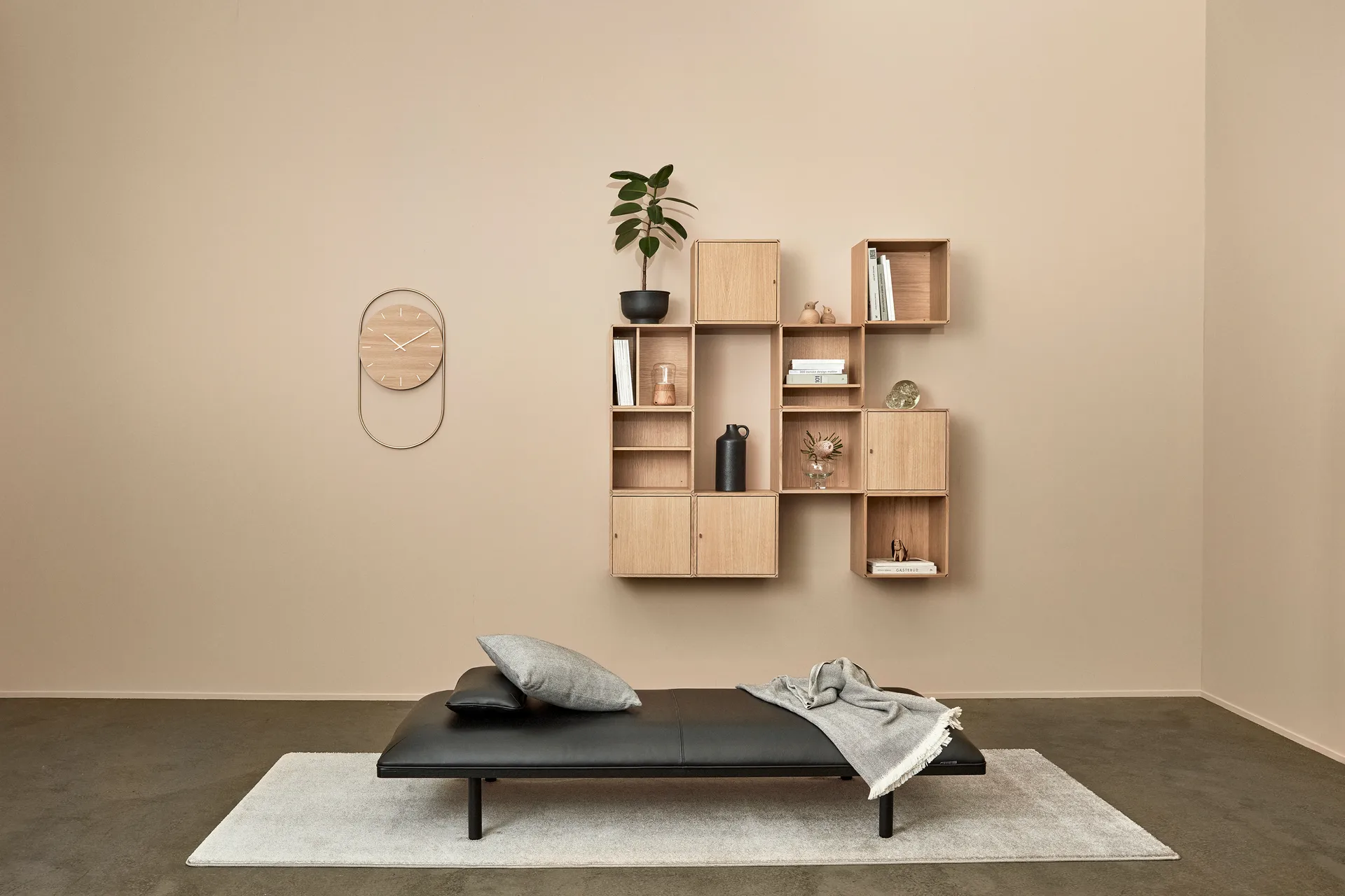 A-Wall veggklokke 41x76 cm, Oak-brass Andersen Furniture