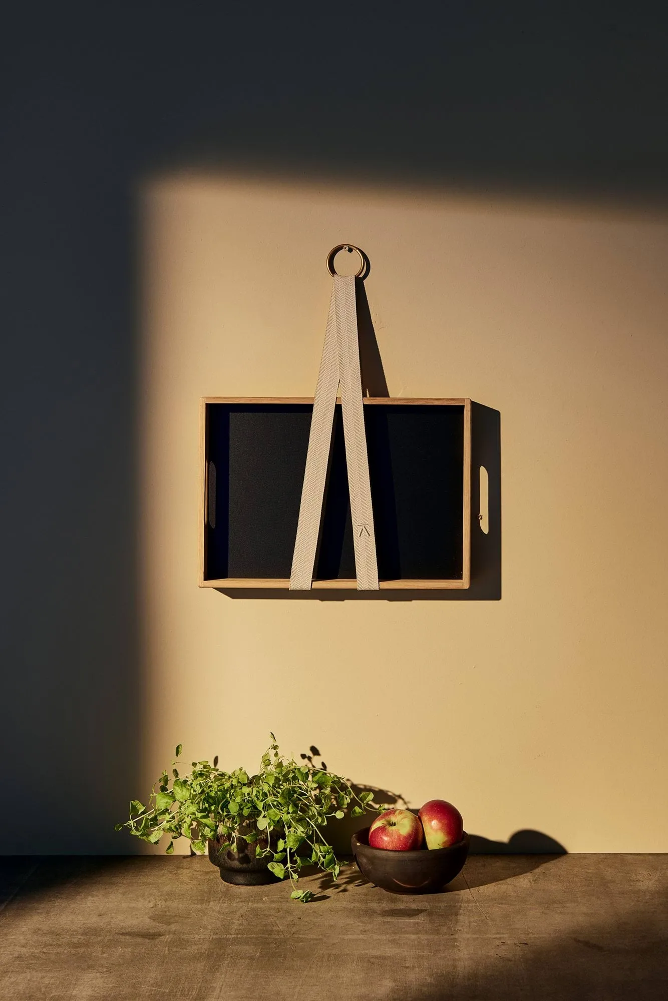 Andersen brettholder, Bomull-messing Andersen Furniture