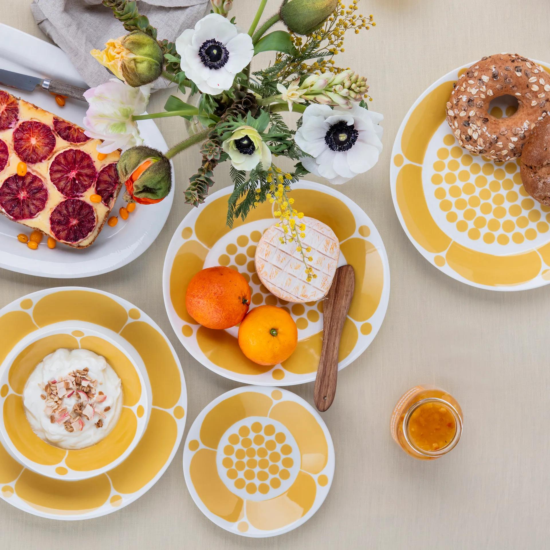 Sunnuntai tallerken, Gul, Ø26 cm Arabia