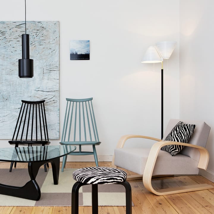402 lenestol, Stoff h55 svart-Naturlakk bjørk Artek