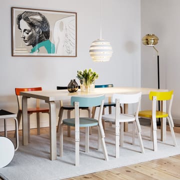 69 stol - Orange-bjørkeunderstell - Artek