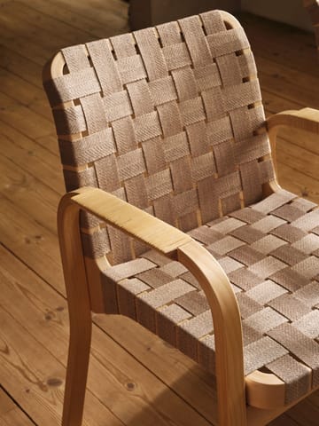 Armchair 45 lenestol lakkert bjørk - Webbing natural/black - Artek