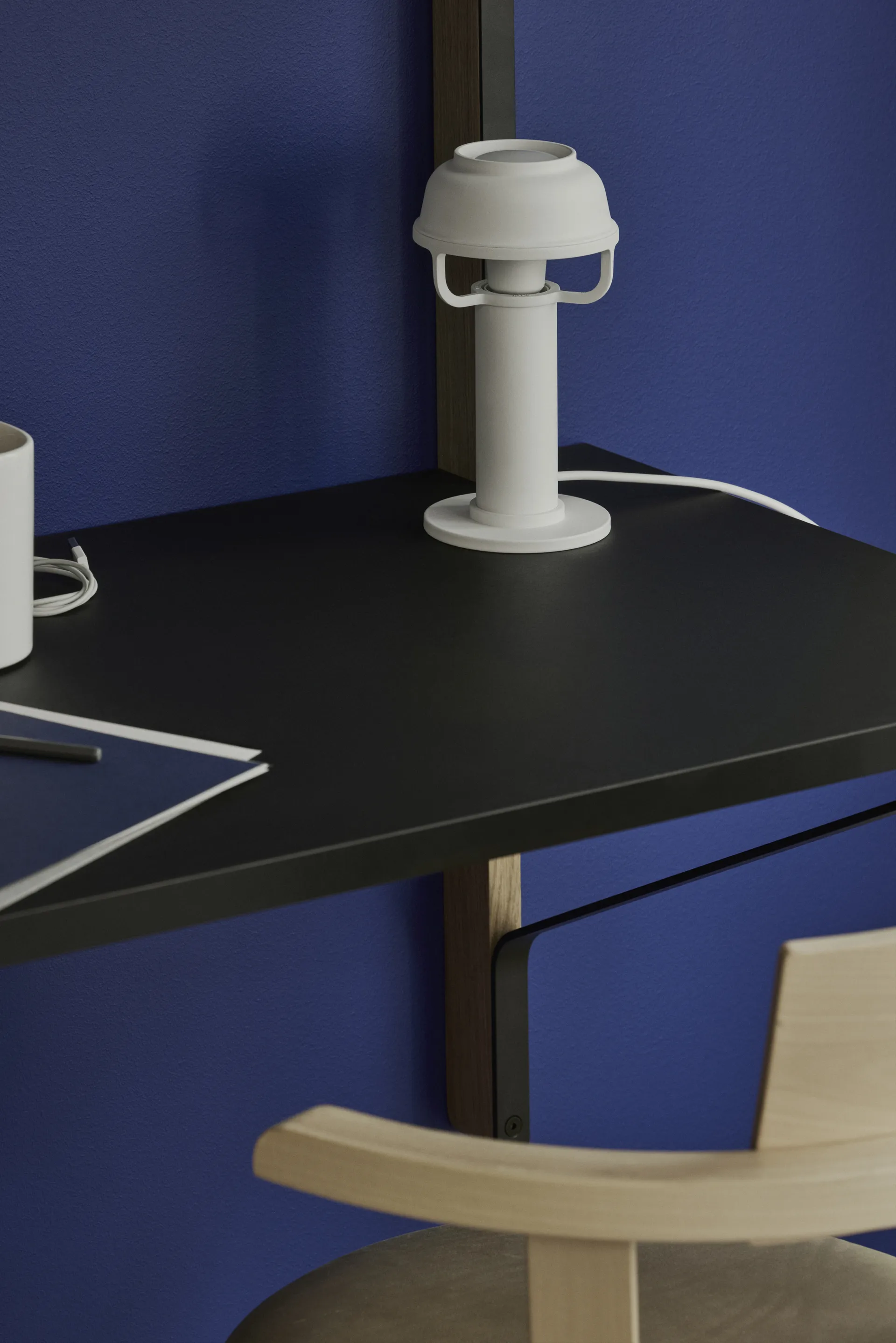 Kori bordlampe, Hvit Artek