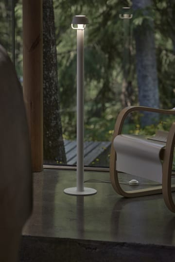 Kori gulvlampe - Hvit - Artek