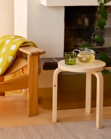 Stool 60 Villi rund krakk jubileumsutgave 90 år - Bjørk, Ø38x44 cm - Artek