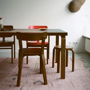Stool E60 rund krakk 4 bein - Zebra-bjørk, Ø38x44 cm - Artek