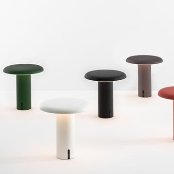 Takku portabel bordlampe 19 cm - Anodized green - Artemide