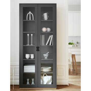 Snø F høyskap vitrineskap - light grey, bjørkesokkel, dyp. 42 cm - Asplund