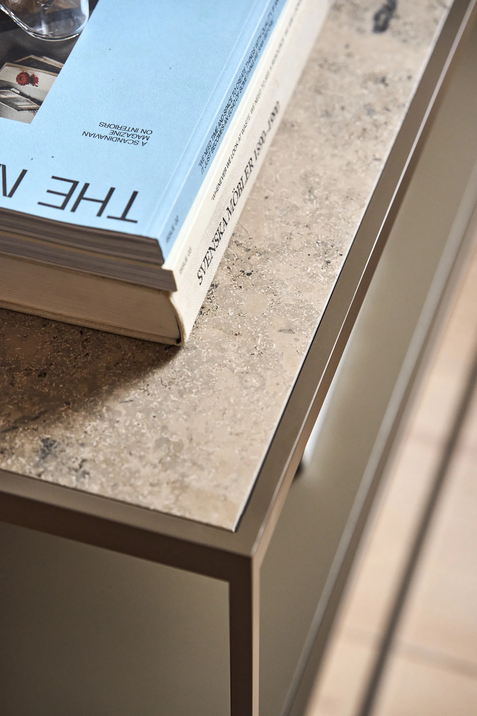 Tati console 120 konsollbord, kalkstein jura, nougat stativ, 120 Asplund