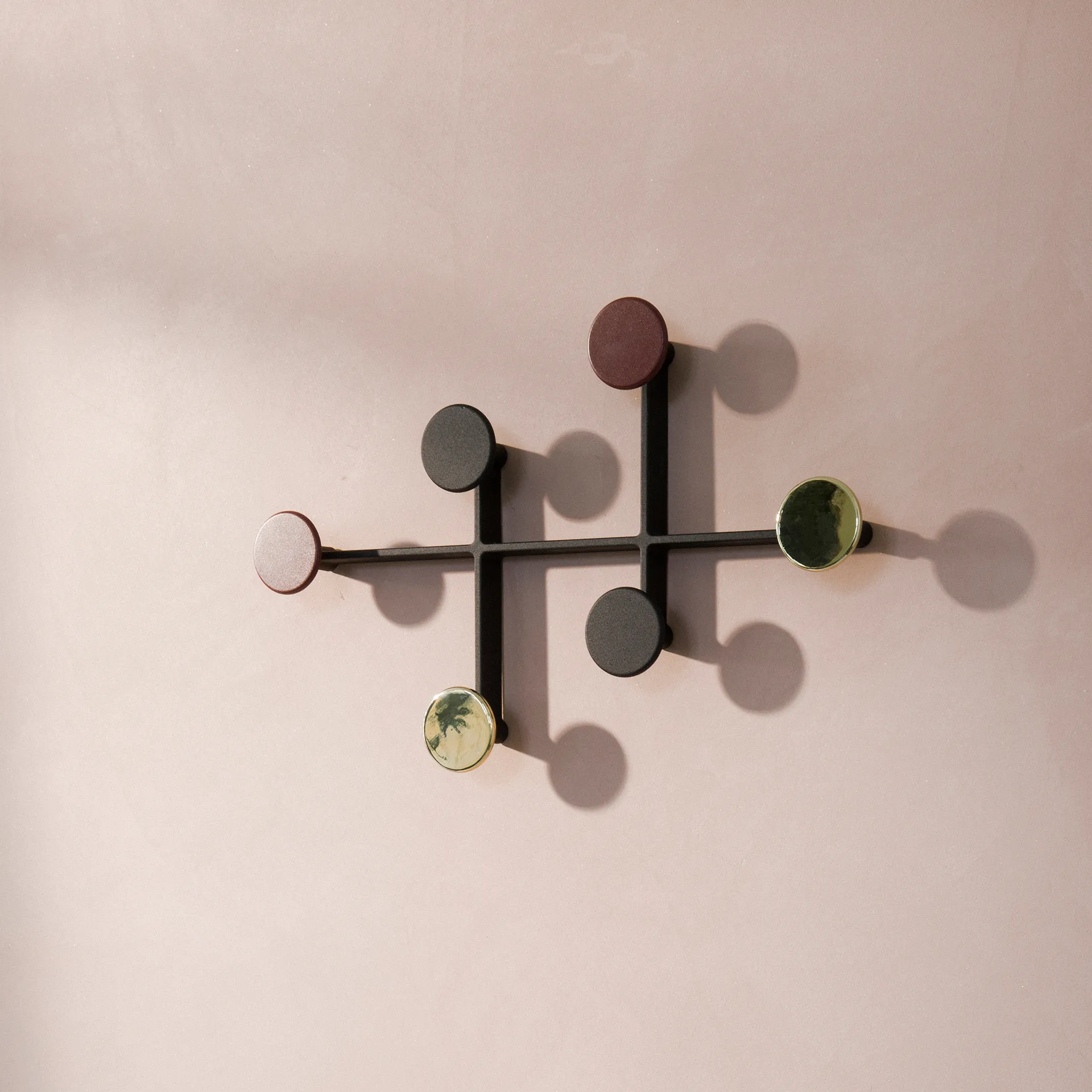 Afteroom knagg, sort-messing Audo Copenhagen