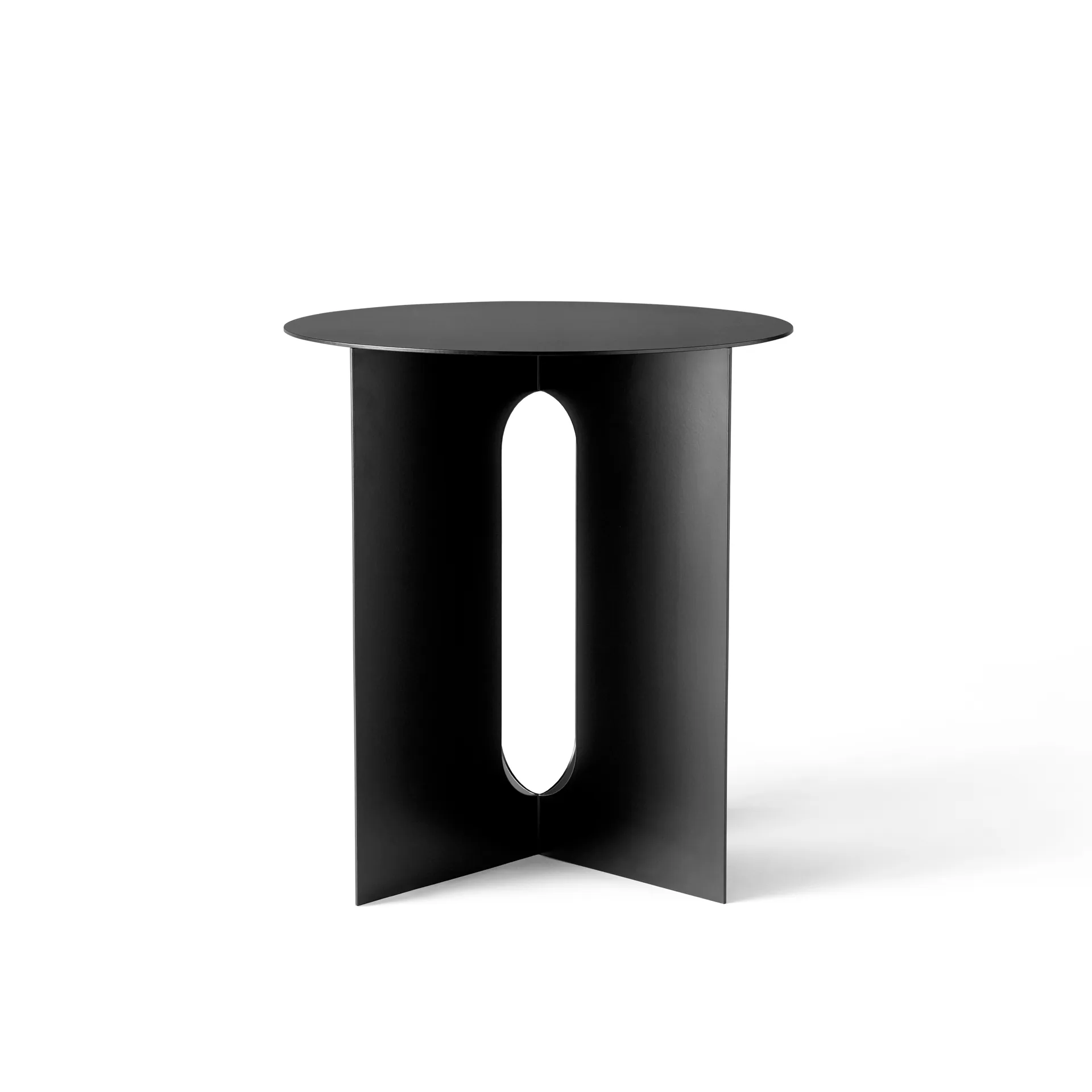 Androgyne sidebord Ø40x43 cm, Svart Audo Copenhagen