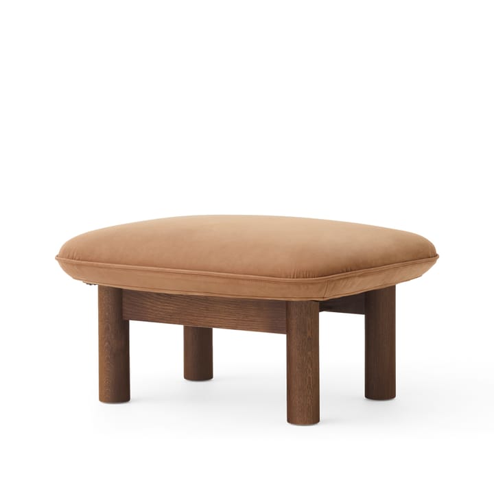 Brasilia fotskammel - skinn dunes camel 21004 brun, mørkbeiset eikestativ - Audo Copenhagen