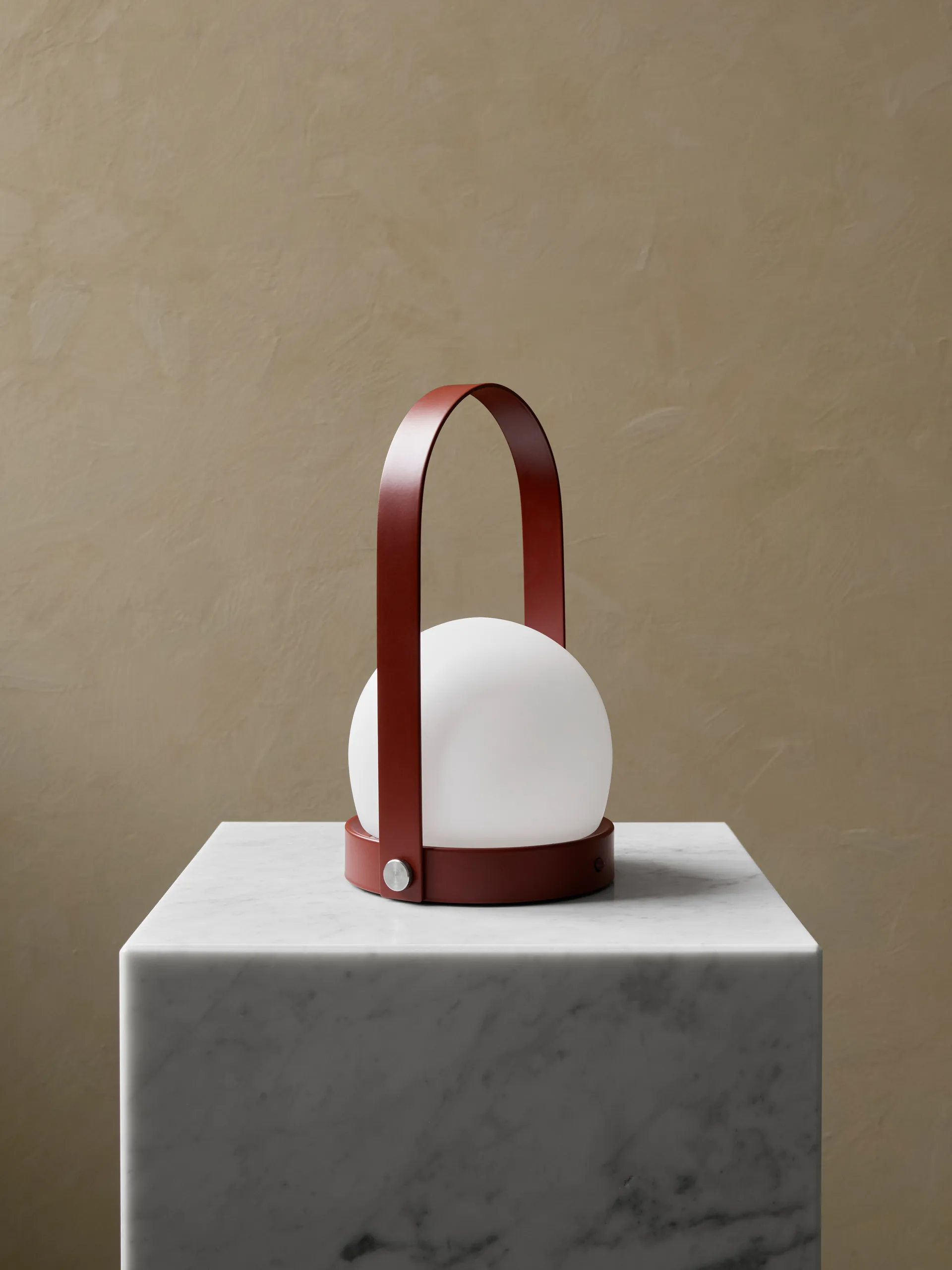 Carrie lampe, Burned red Audo Copenhagen