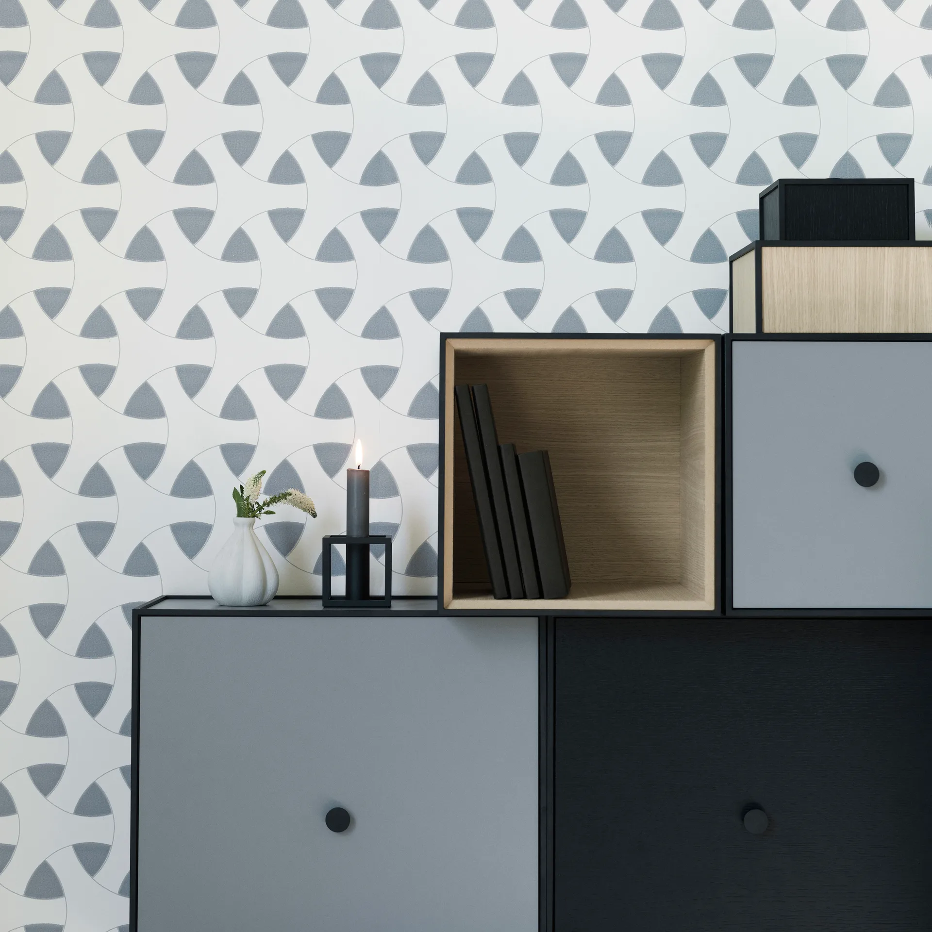 Frame 35 kube med dør, mørkegrå Audo Copenhagen