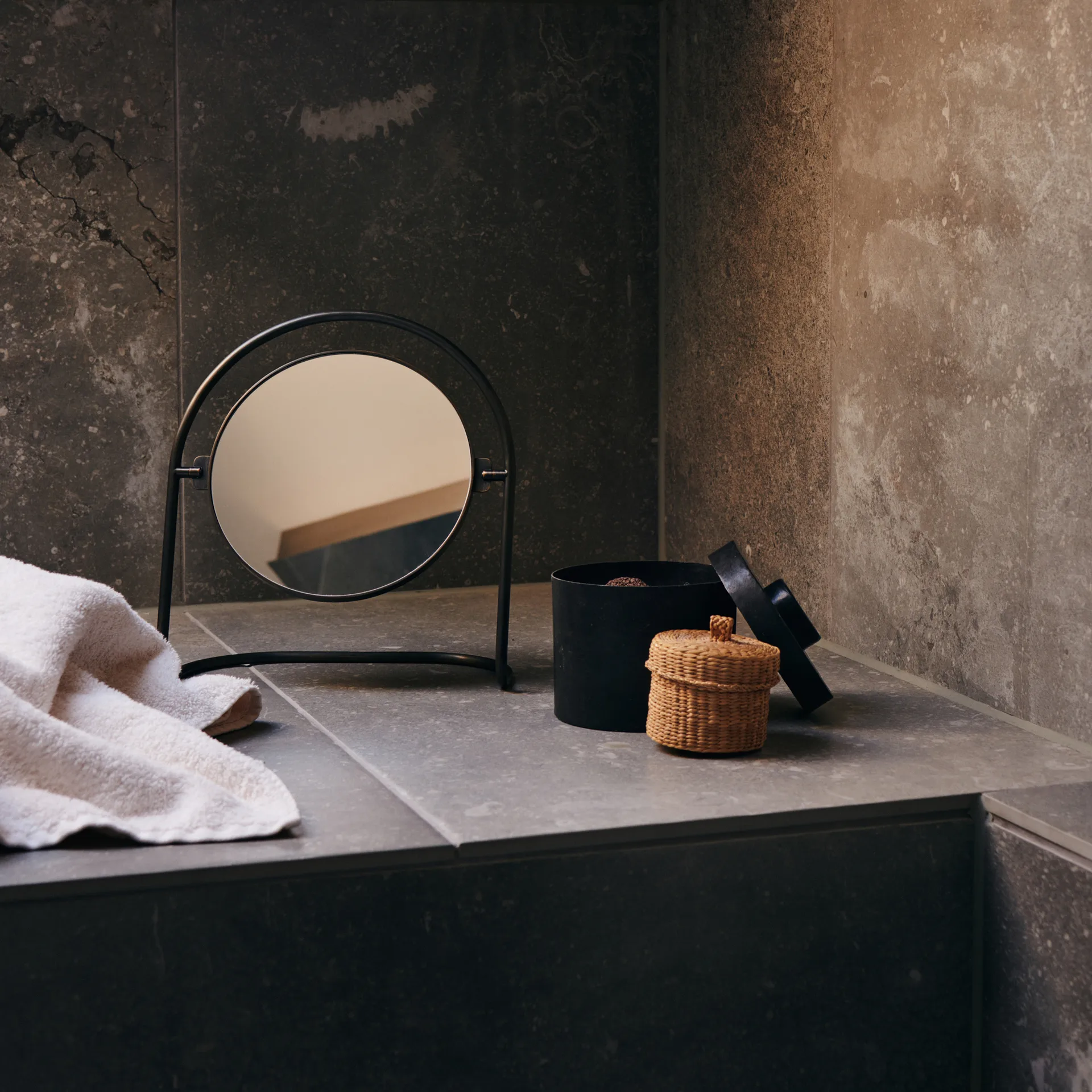 Nimbus bordsspeil 25 cm, Bronsert messing Audo Copenhagen