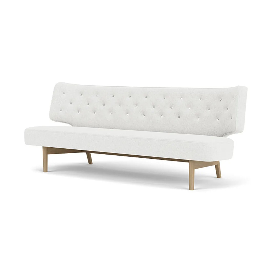 Radiohus sofa, Hallingdal 0110-eik, 2-seter Audo Copenhagen