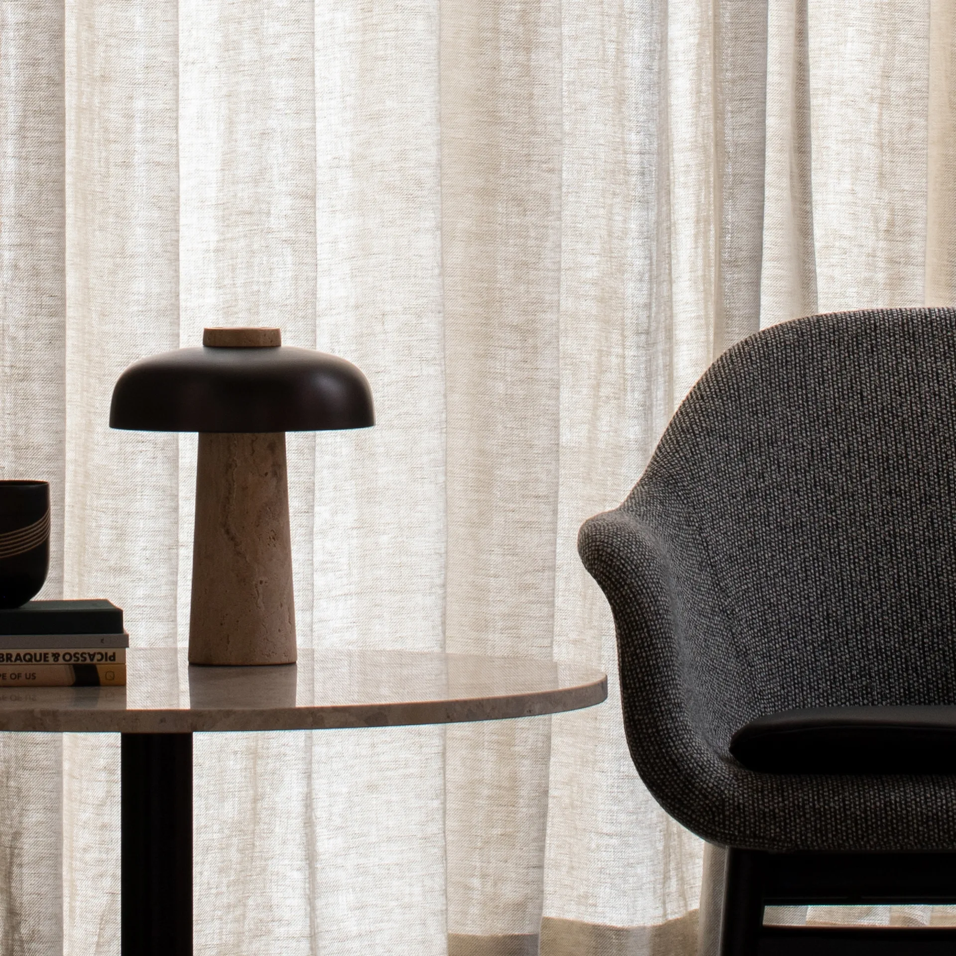 Reverse bordlampe 30 cm, Travertin-bronse messing Audo Copenhagen