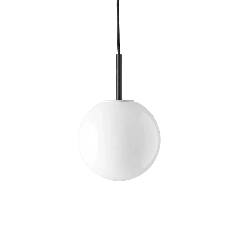 TR Bulb pendel, opal shiny, sort feste Audo Copenhagen