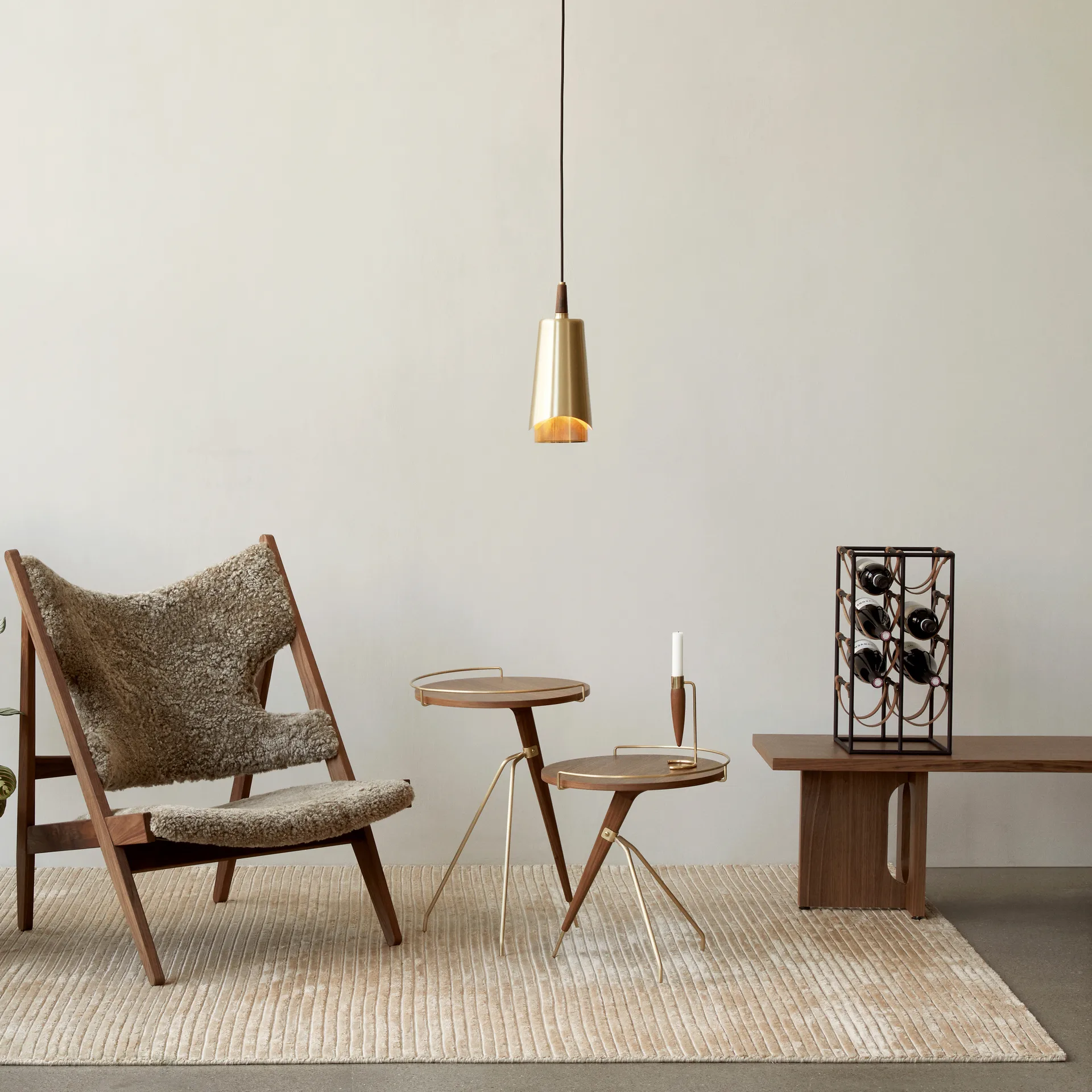 Umanoff sidebord valnøtt-polert messing, 60 cm Audo Copenhagen