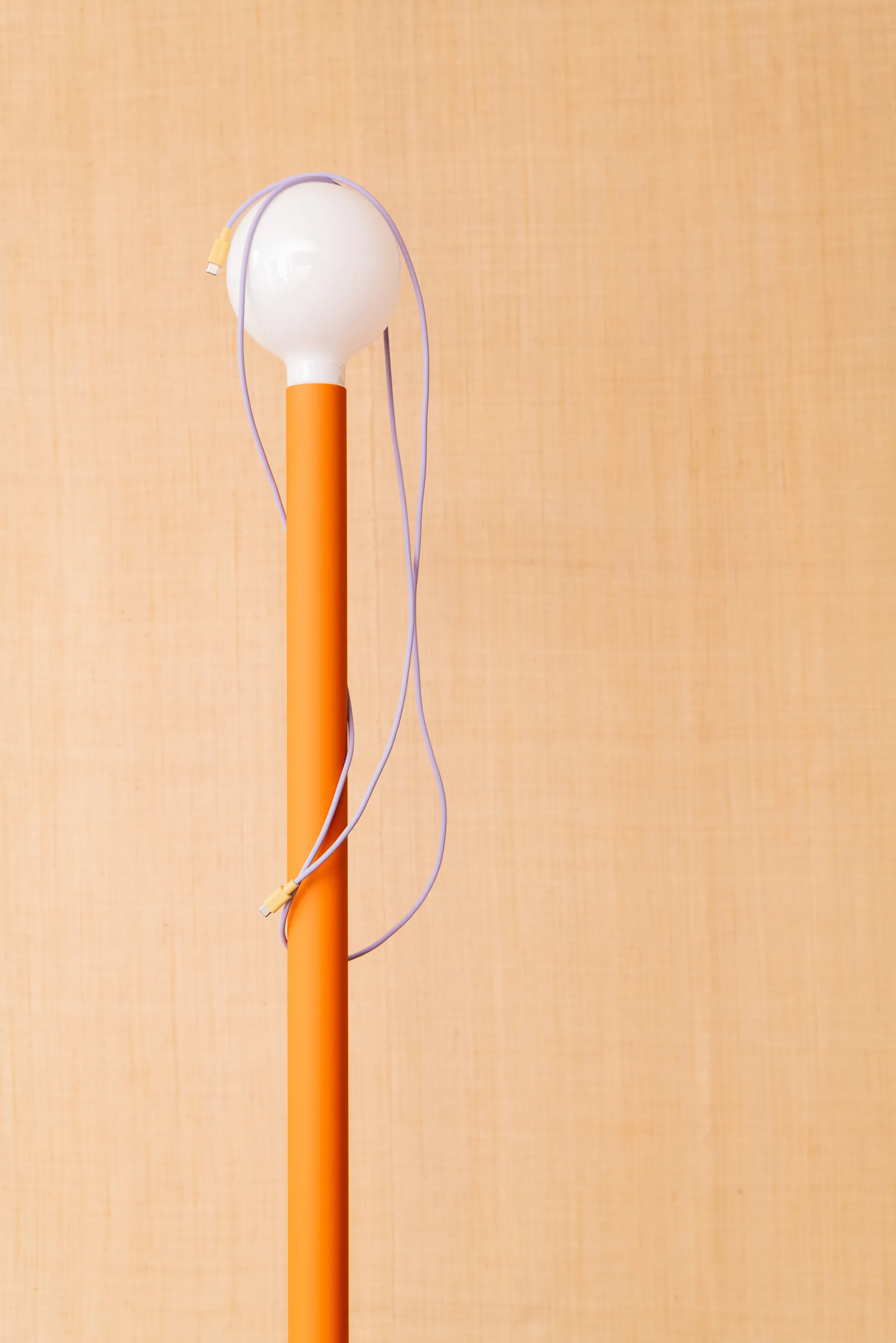 AVOLT x Bauhaus-Archiv Kabel 1 USB C til USB C, Lavender Glow Avolt