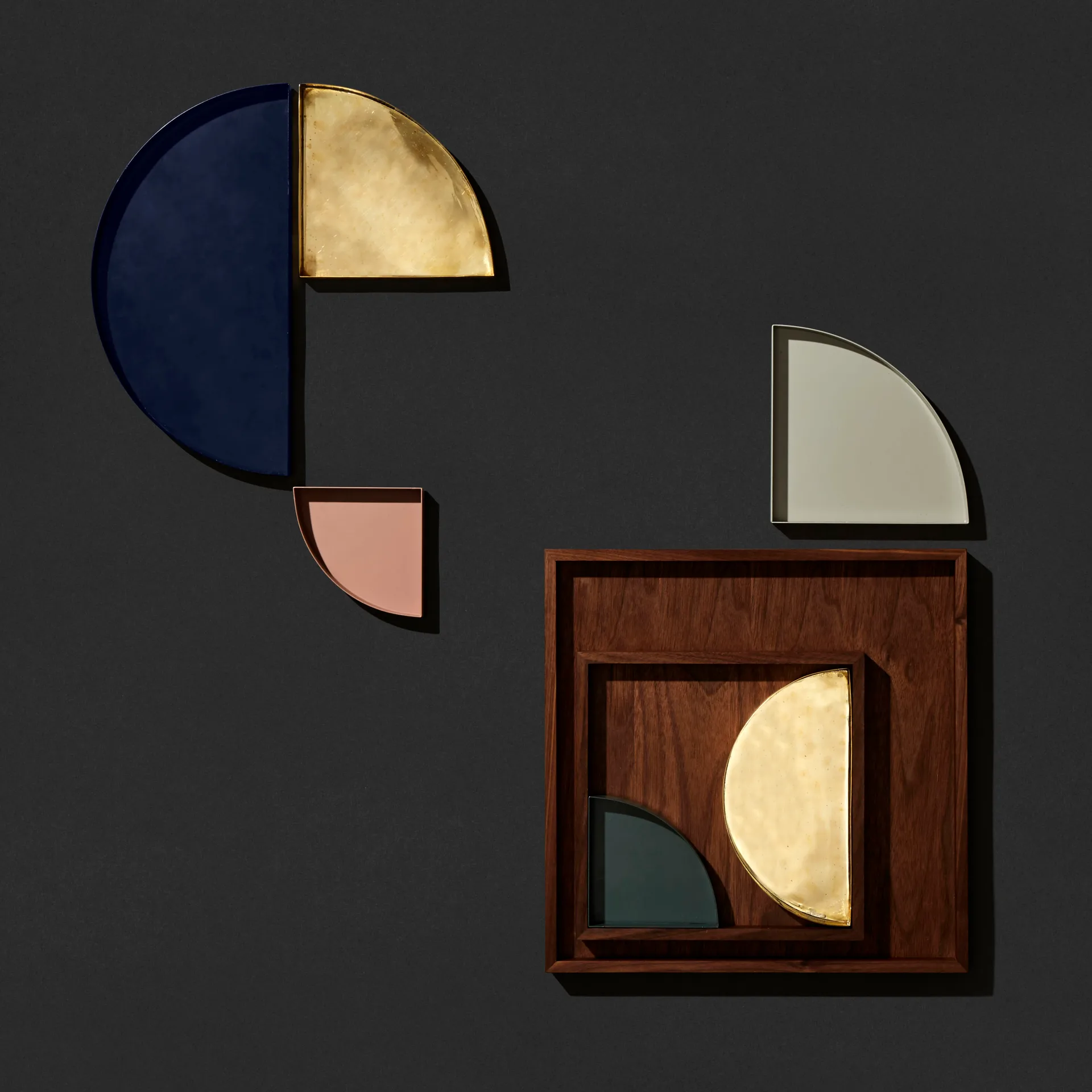 Unity square brett valnøtt, liten AYTM