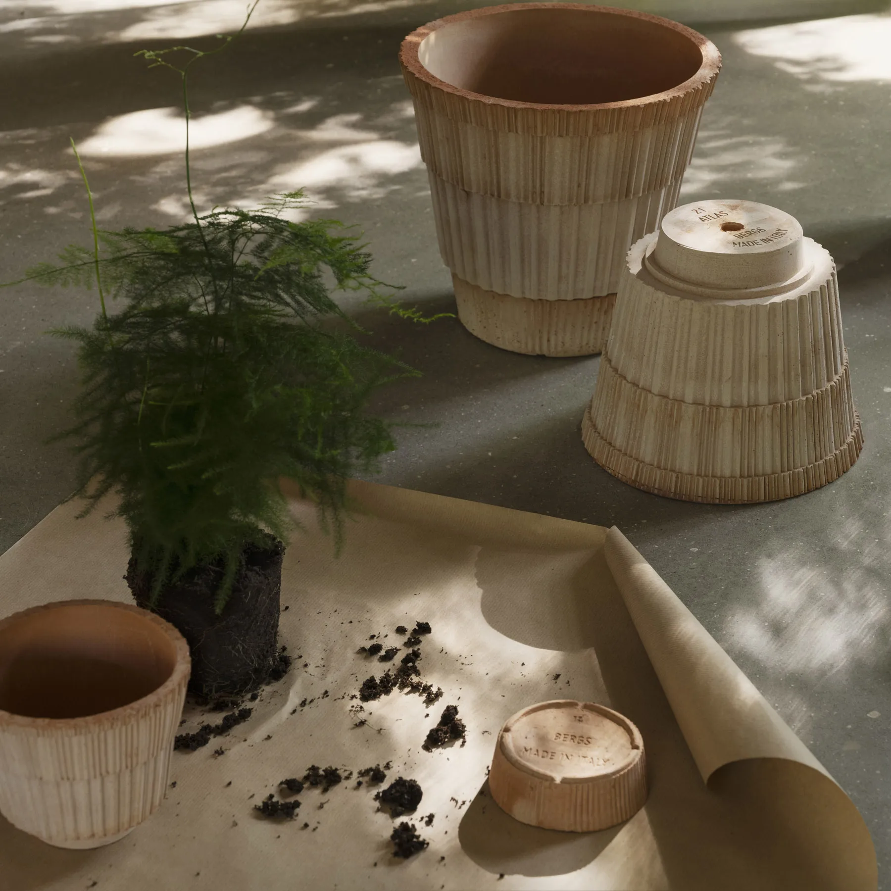 Atlas raw krukke med fat, Rosa, Ø25 cm Bergs Potter