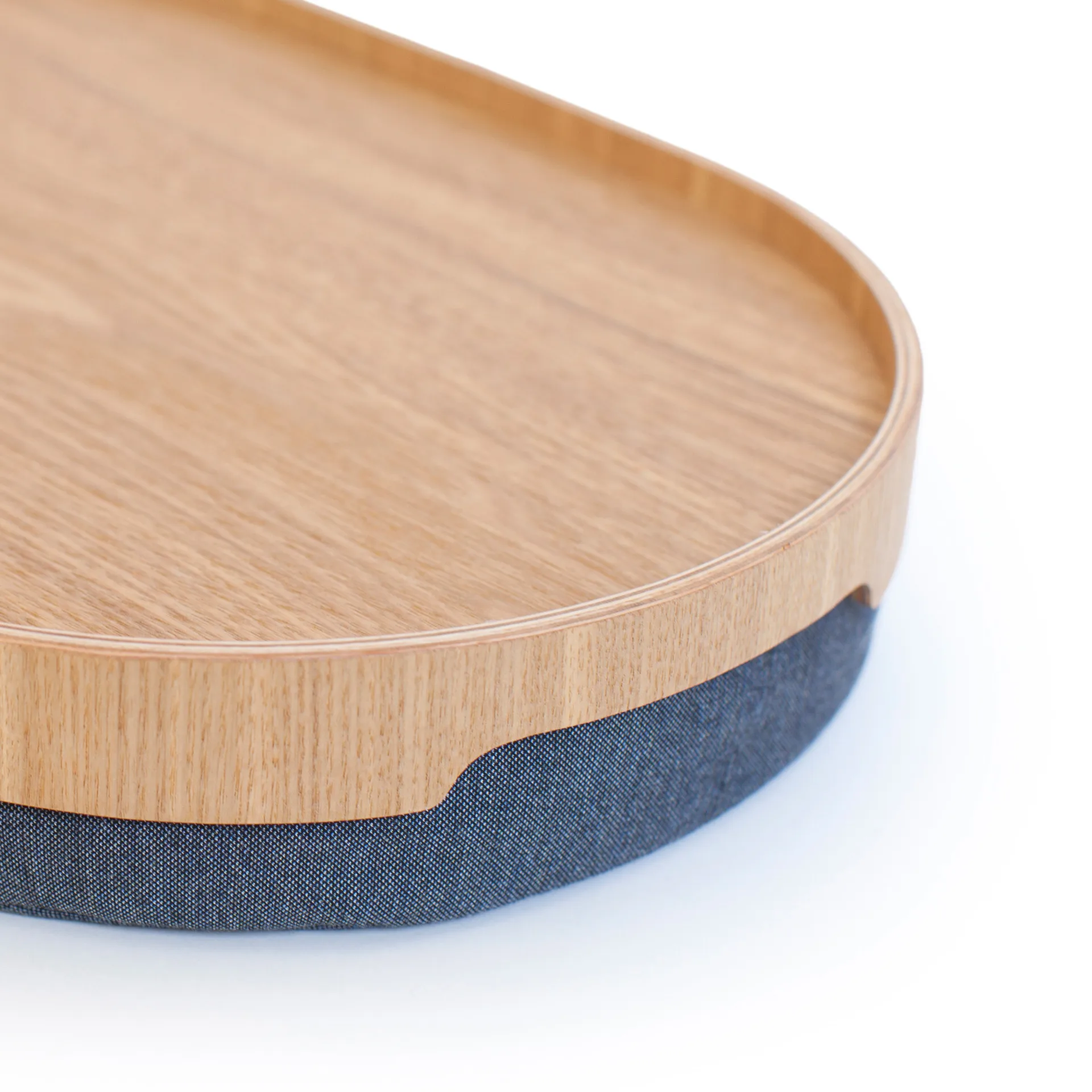 Bosign knebrett curveline medium 26 x 39 cm, Pil Bosign