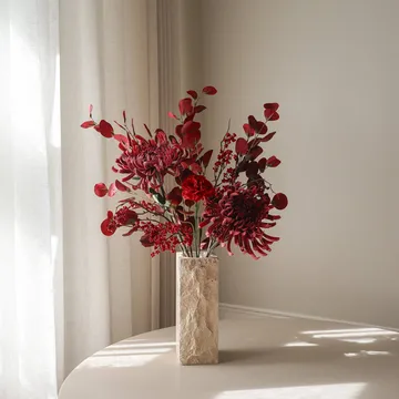 Berry drama kunstig bukett - Edderkoppkrysantemum, nellik, eukalyptus, 84 cm - Botané