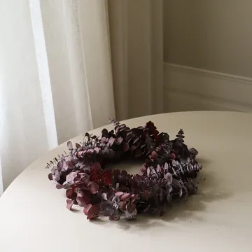 Eucalyptus Wreath krans - Mørkerød, Ø40 cm - Botané