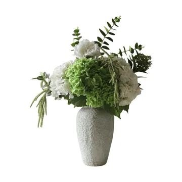 Smashed Avocado kunstig bukett - Hortensia-peon-amarant-skimmiabær-eukalyptus 12 stk - Botané