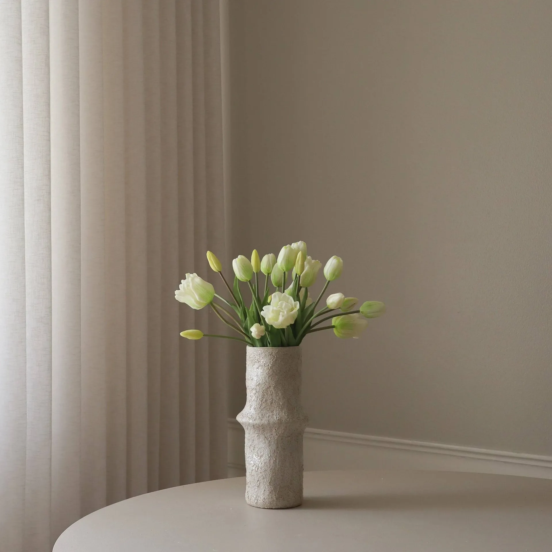Tulipaner mixet kunstig bukett, Hvit, 20 stk Botané