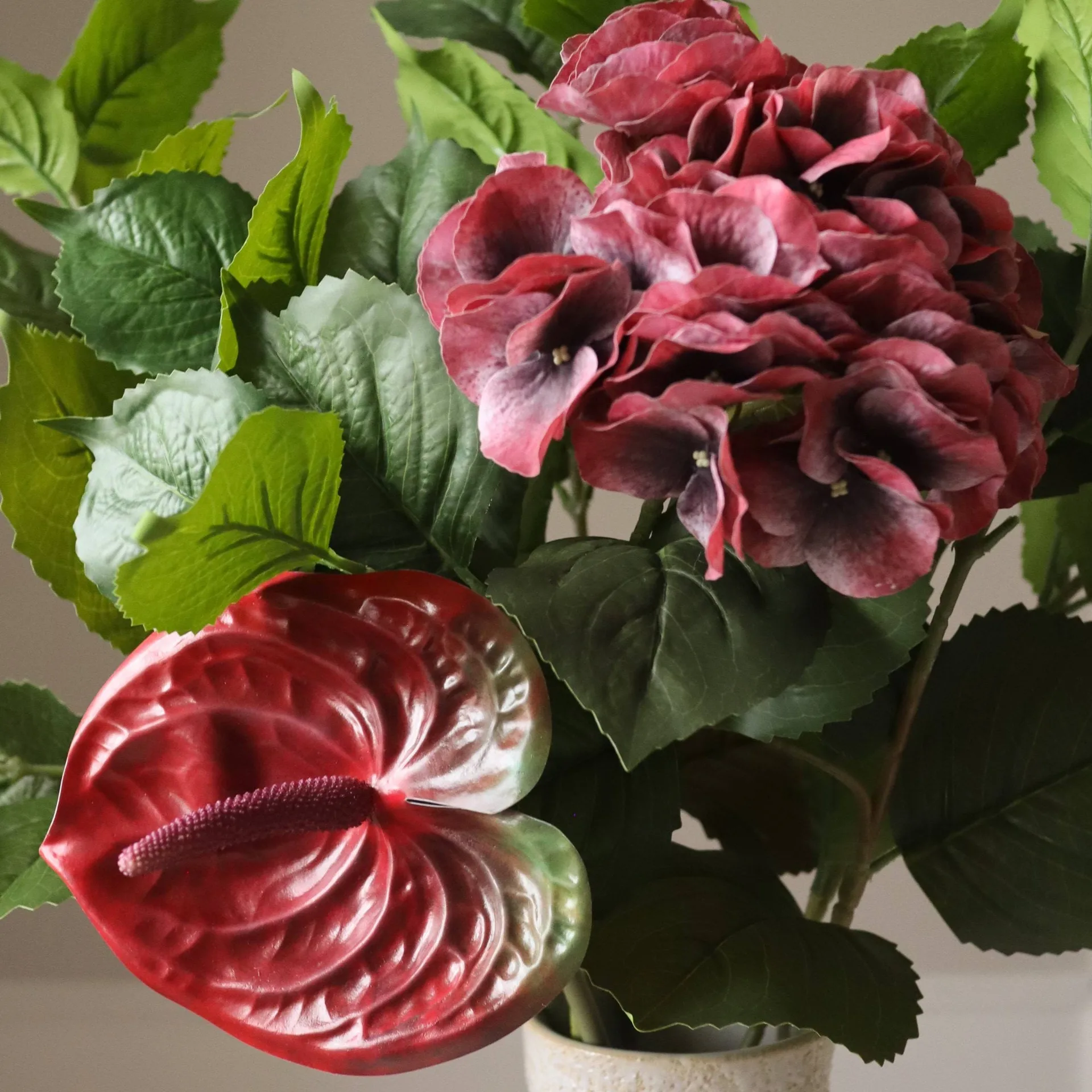Velvet rouge kunstig bukett, Hortensia-rød anthurium 6 stk Botané