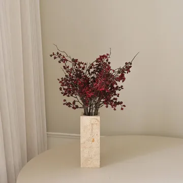 Wild Berry kunstig bukett - Mørkerøde bærgrener, 66 cm - Botané