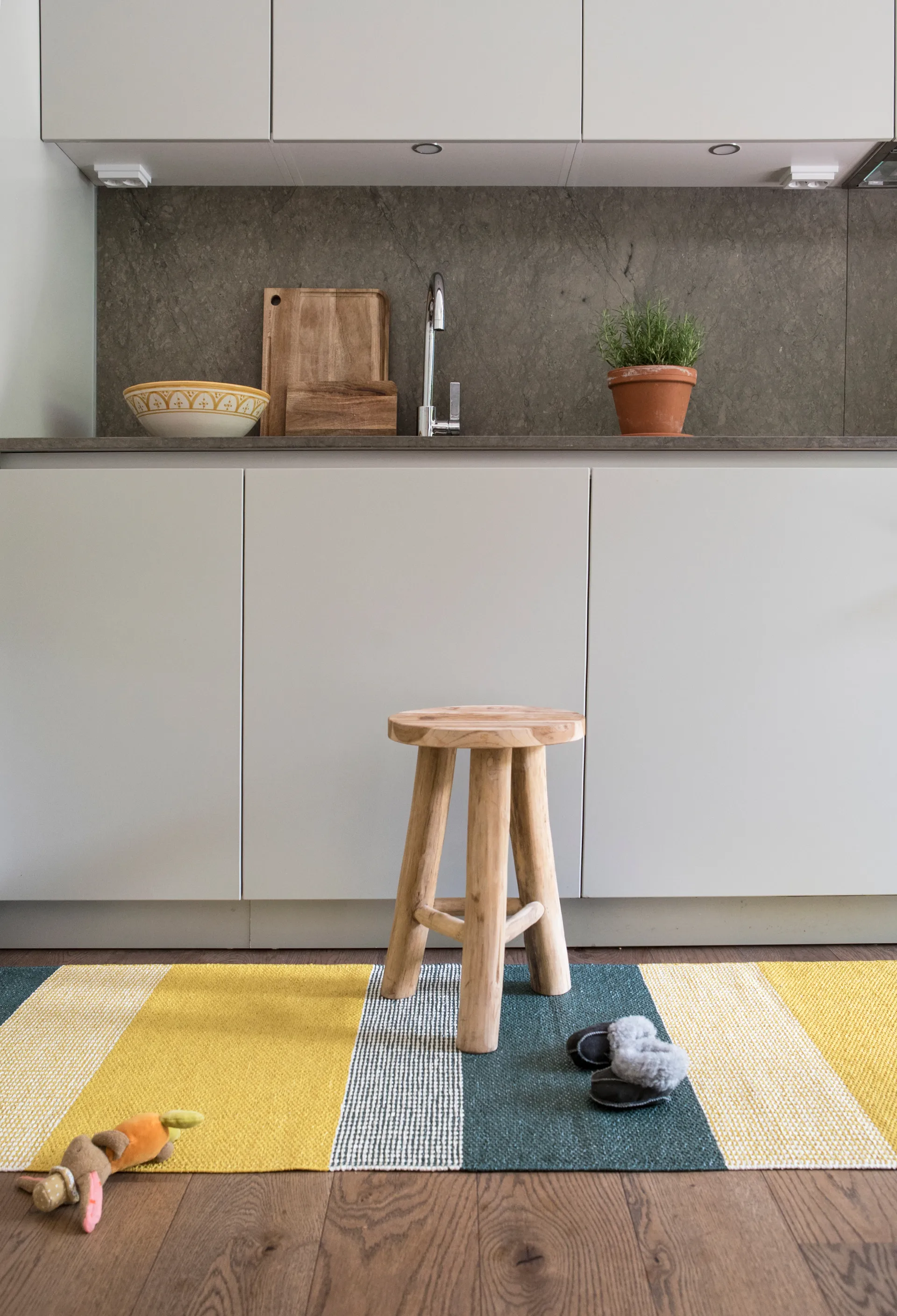 Seasons gulvteppe plast 70x150 cm, sunny (gul) Brita Sweden