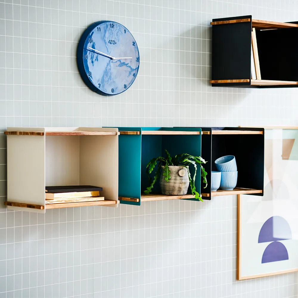 Box Wall oppbevaring, Lava grey, teak Cane-line