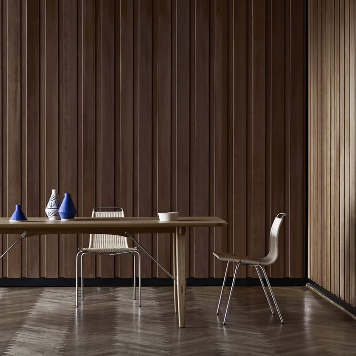 BM1160 Hunting spisebord, Oljebehandlet valnøtt-messing Carl Hansen & Søn