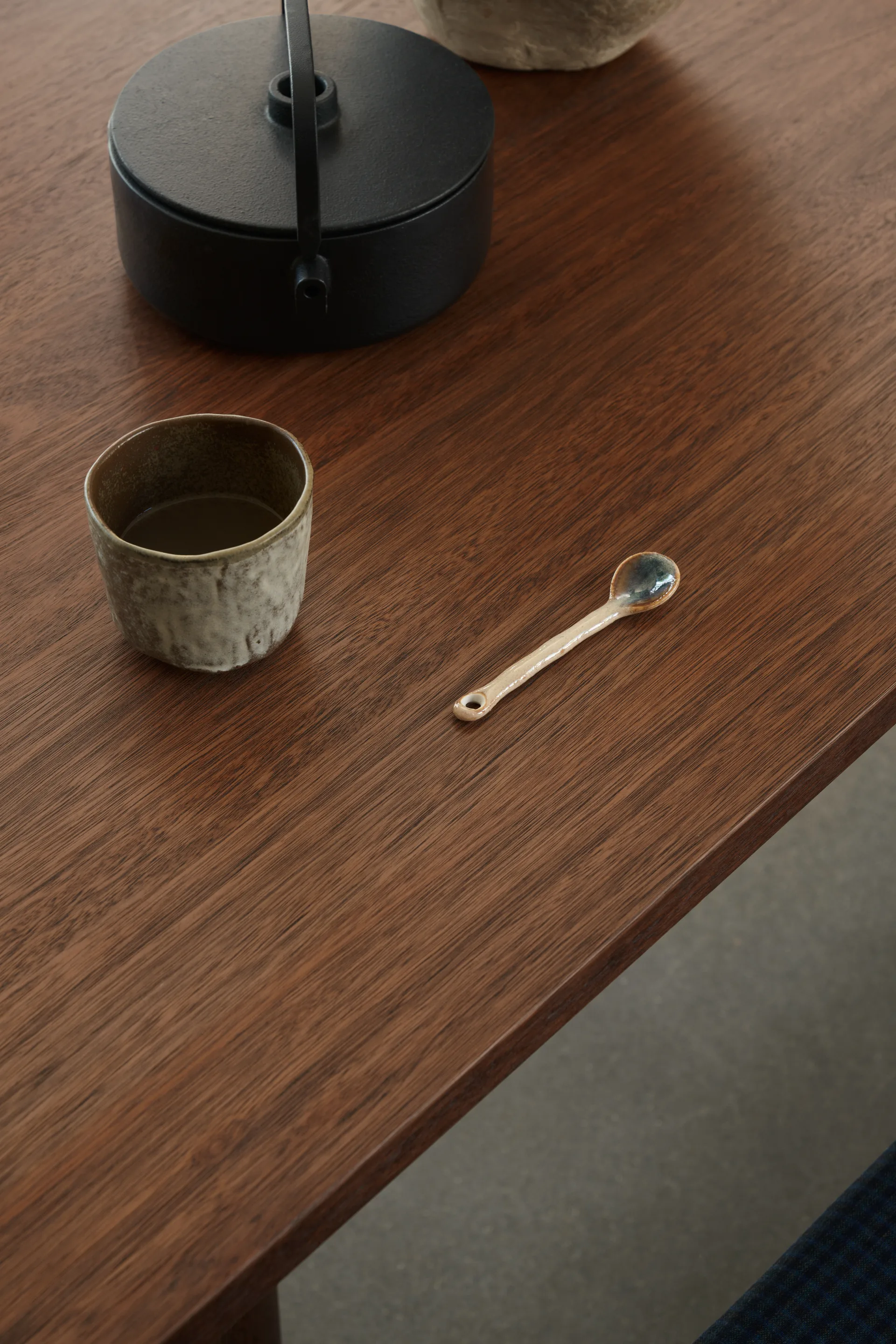 BMO698 Asserbo spisebord, Oljad eukalyptus -> Oljed eukalyptus Carl Hansen & Søn